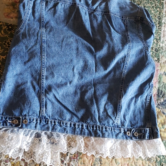 Denim jacket - Picture 2 of 3